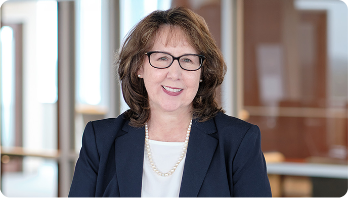 Leigh Brady headshot